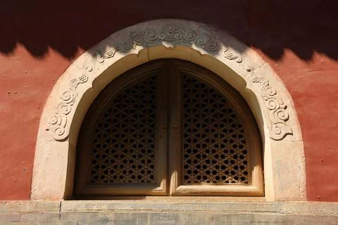 Window with patterns of the red old building of Biyun Temple, Beijing,China Fotos de archivo