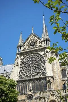 Window Rosette of the Southern Transept from Outside, Paris, France, Europe 스톡 사진