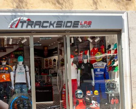 Window shop Trackside Lab Storefront with Formula 1 Racing Merchandise stor.. Stock Photos