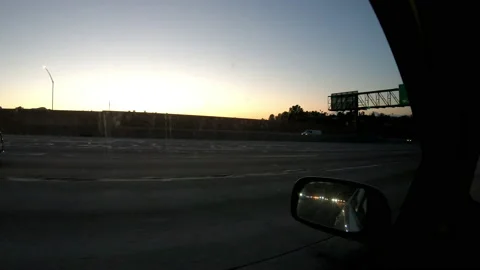 Window view driving on the 405 in Los Angeles 스톡 동영상 142046287