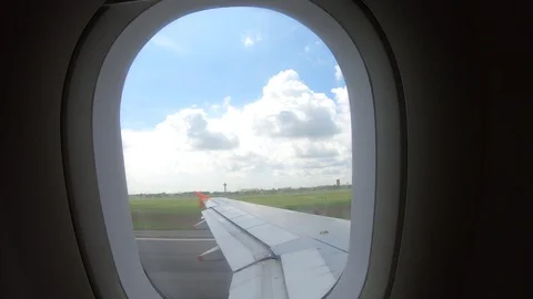 Window view from the plane taking off Видео 110797189
