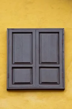 Window on the wall Stock Photos