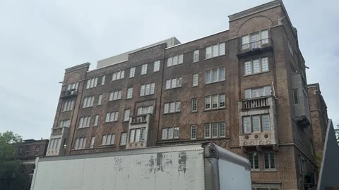 Window Washing Drone 스톡 동영상 311478450