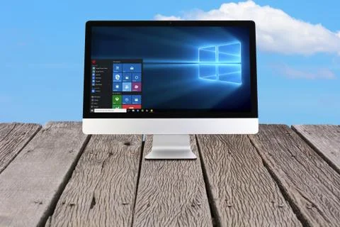 Windows 10 on iMac Stock Illustration