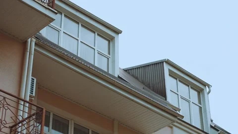 Windows of the house, plastic windows, windows outside the house Видео 330201123