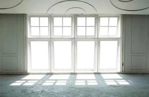 Windows on pattern wall Foto stock