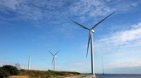 Windpower - green energy Stockbeeldmateriaal 30363804