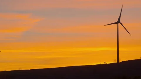 Windraeder Abendrot 3 Stock Footage 143651001