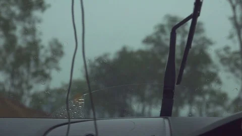 Windscreen Wiper, Slow Motion 動画素材 70266594