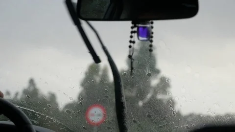 Windshield wipers in the car Stockbeeldmateriaal 85444155