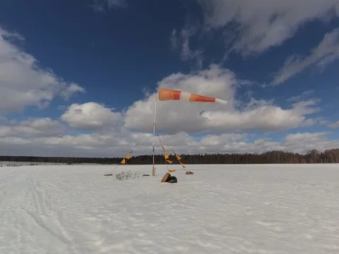 Windsock and fast clouds Video stock 104396960