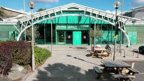 Windsor Leisure Centre Vídeos de archivo 232994721