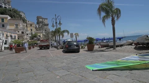 Windsurf maintenance Video stock 90058213