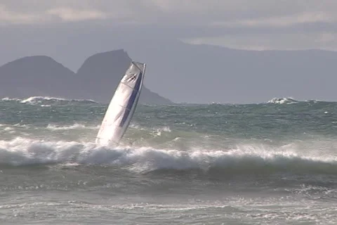 Windsurfing on Maui 動画素材 1069527