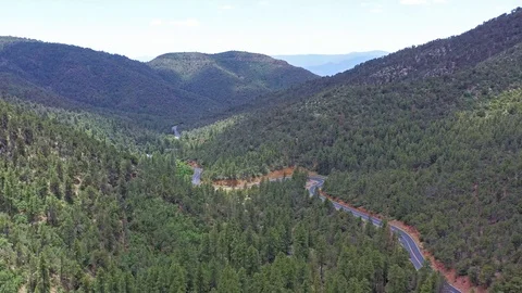 Windy Mountain Road Vídeo Stock 114077837