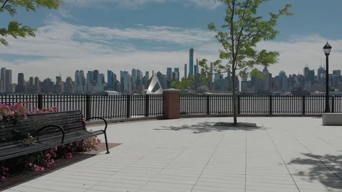 Windy NYC View 스톡 동영상 111385641