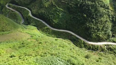 Windy road 4k 스톡 동영상 222299360