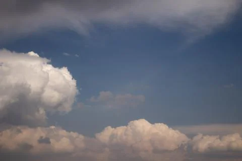 Windy sky and clouds at sunset 库存照片