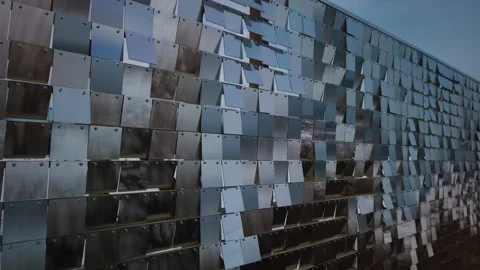 Windy wall of reflective plexiglass Video stock 303498098