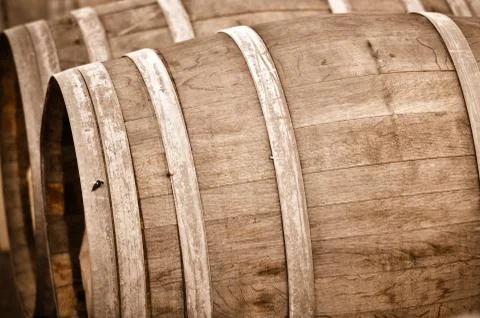 Wine barrel in cellar Foto stock