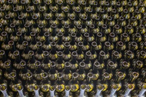 Wine bottles background, winemaking process, preparing wine for bottling in a 库存照片