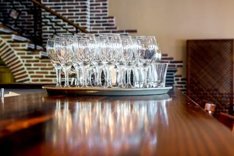 Wine glasses on the table Foto stock