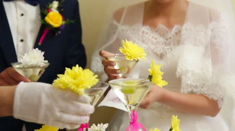 Wineglasses pyramid wedding Stock Footage 51398922