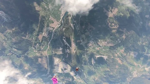 Wingsuit skydiving Vidéo 103250989