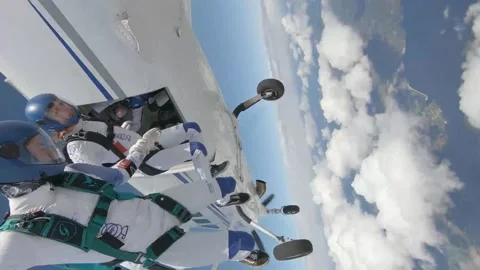 Wingsuit skydiving Stock Footage 136754520