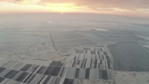 Winter and solar panels Stock-Footage 171186379
