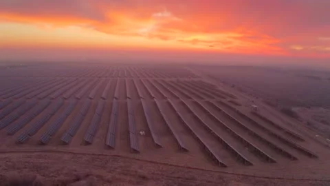 Winter and solar panels Stock Footage 171186382