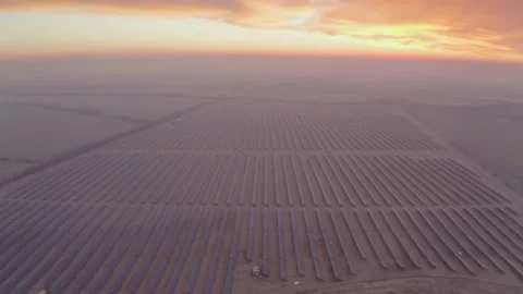 Winter and solar panels Stock Footage 171186385