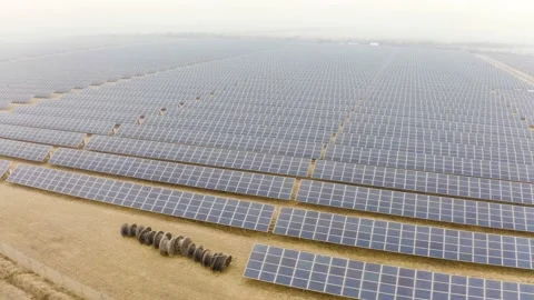 Winter and solar panels Stock Footage 171186432
