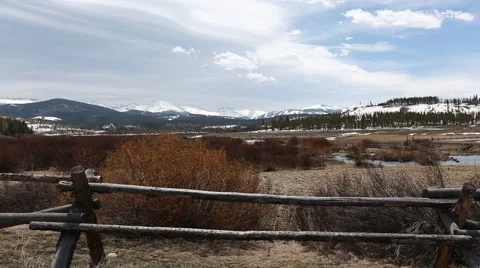 Winter Colorado mountain ranch - 2 clips 스톡 동영상 40735021