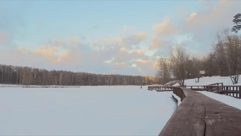 Winter day on a lake timelapse Vidéo 79815130