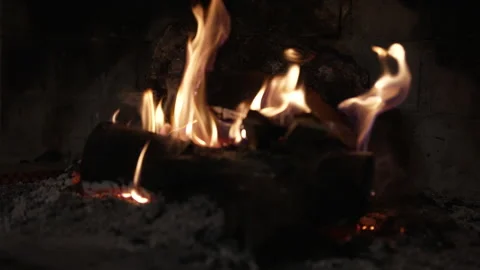 Winter Fireplace with Burning Logs Video stock 331710568