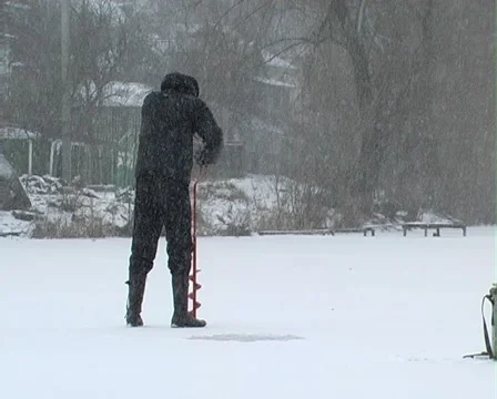 Winter fishing 스톡 동영상 1044983