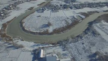 Winter flight to village quadrocopter Video stock 85936983