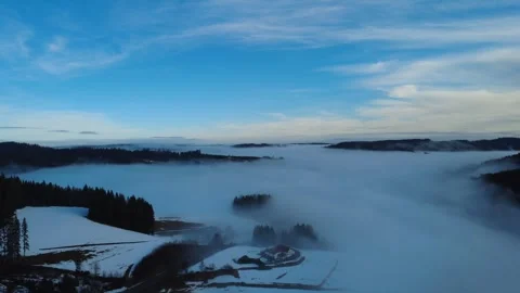 Winter Fog Inversion Over Black Forest Hills Drone Aerial Landscape 库存影片 329249397