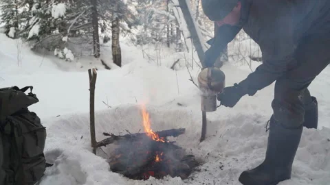 Winter hike and tea Video stock 148150842