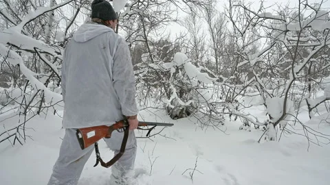 Winter hunter in the forest. Video stock 123550066