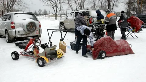 Winter karting competitions 스톡 동영상 130485653