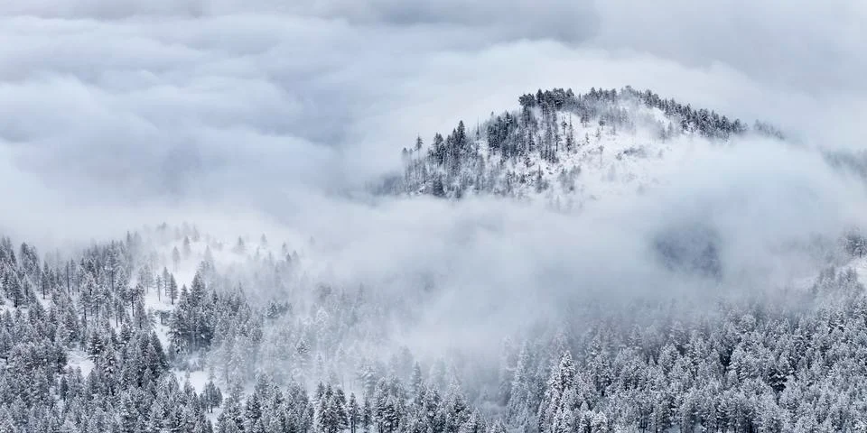 Winter landscape with cloud inversion. Reno, Nevada Stock Photos