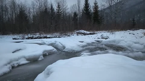 Winter landscape on the river, time lapse Video stock 147924797