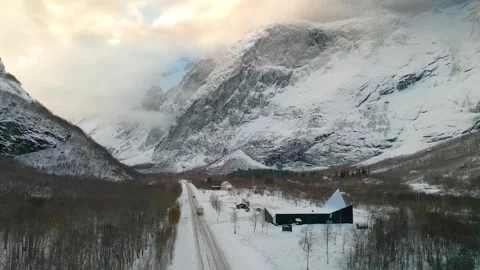 Winter Majesty of Trollveggen A Panoramic View of Norway's Troll Wall Video stock 315508697