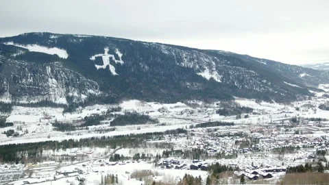 Winter mountain above Oyer and Gudbrandsdalen valley, Norway Vídeo Stock 240440316