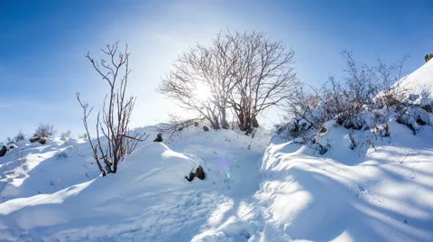 Winter mountain scenery timelapse Vídeos de archivo 56816505