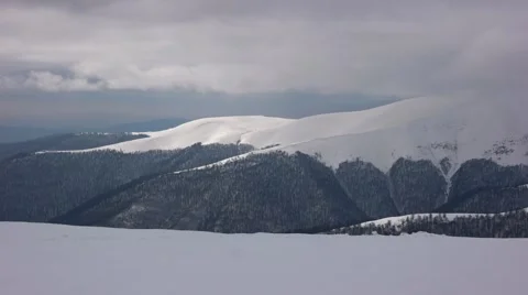 Winter in the Mountains, Cloudscape Timelapse Stock-Footage 61009903