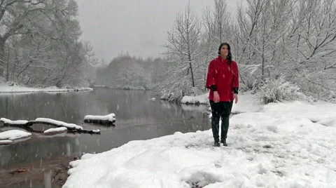 Winter Outdoor Yoga Stock-Footage 45590915