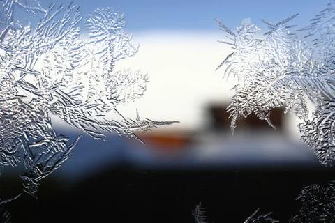 Winter pattern of ice crystals on glass Stock-Fotos